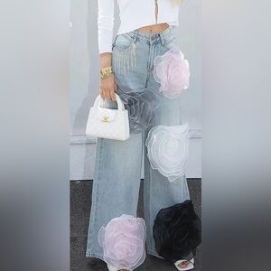 Floral Embellished Wide-Leg Jeans